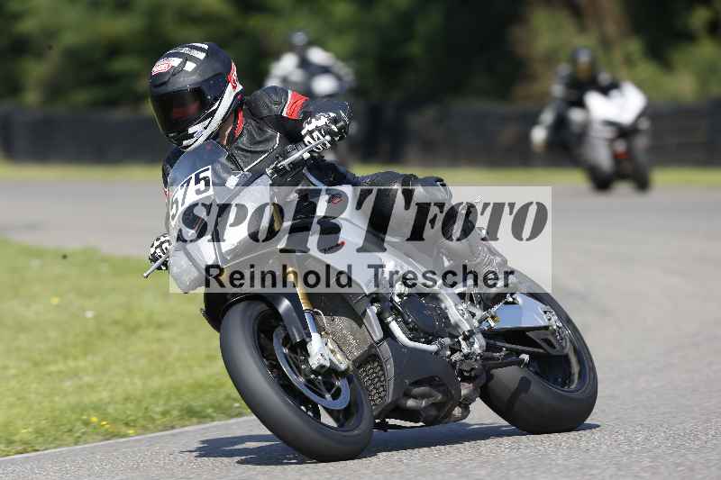 /44 09.08.2025 Plüss Moto Sport ADR/Einsteiger/575